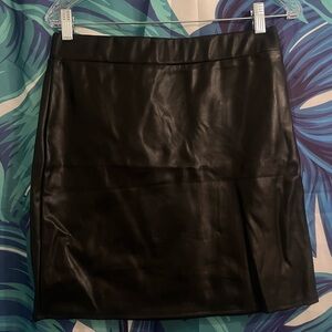 Elegant Black Leather Skirt